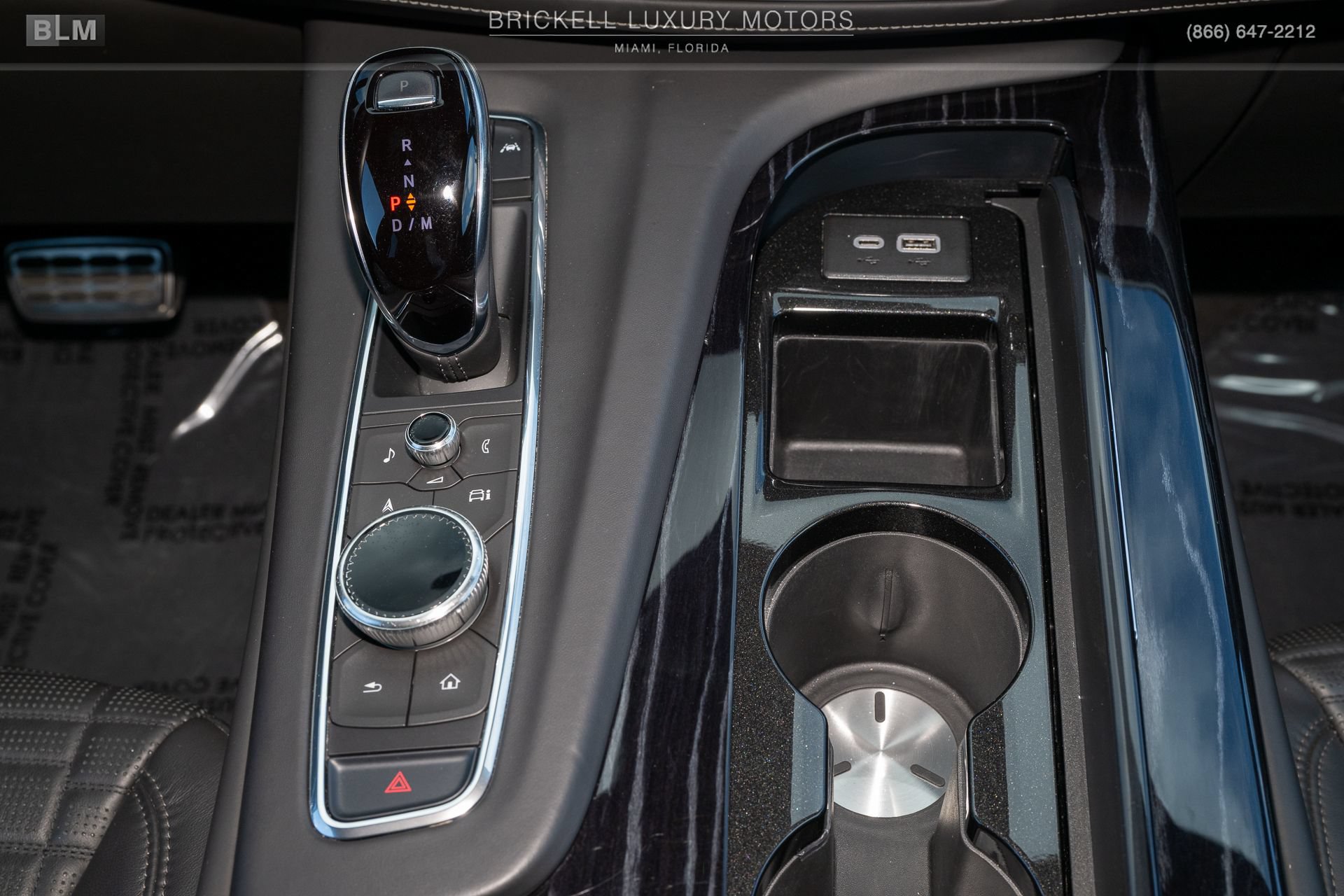 Used 2023 Cadillac Escalade V AWD/4WD image 37