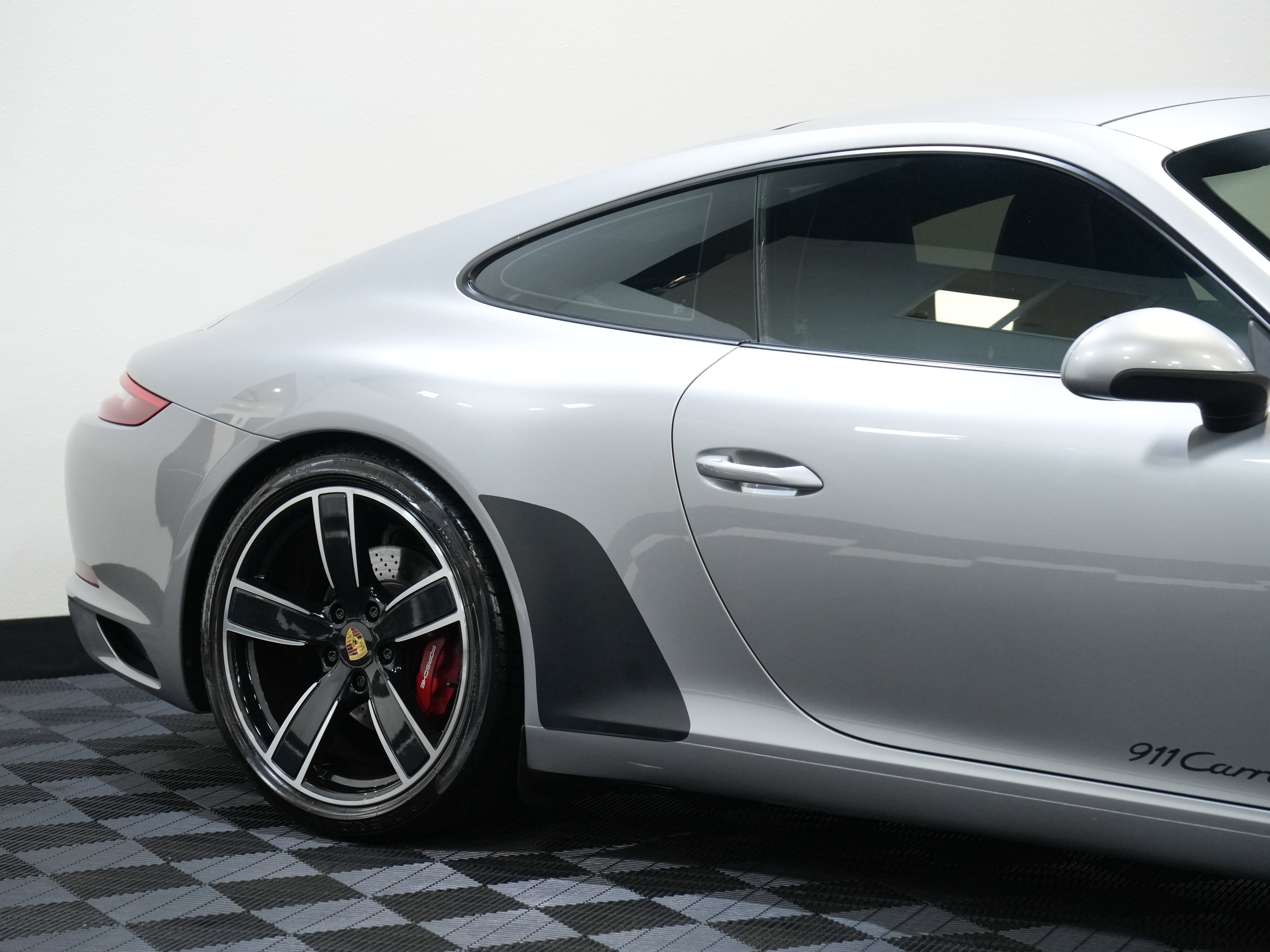 Used 2017 Porsche 911 Carrera S image 14