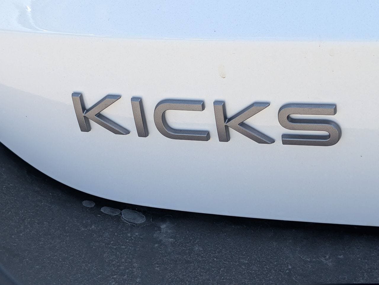 New 2027 Nissan Kicks SR FWD image 6