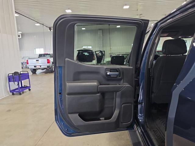 Used 2021 Chevrolet Silverado 1500 LT AWD/4WD image 25