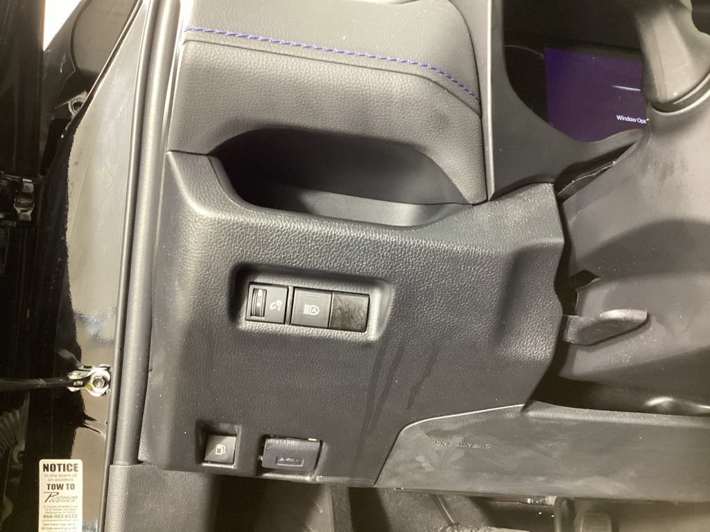 Used 2023 Toyota RAV4 SE AWD/4WD image 14