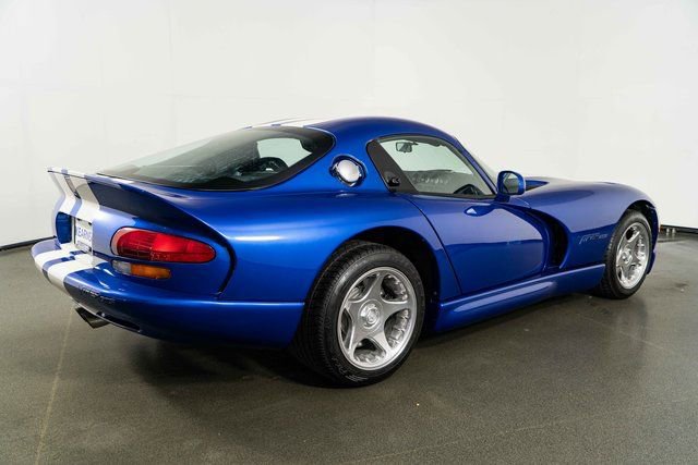 Used 1996 Dodge Viper GTS RWD image 8