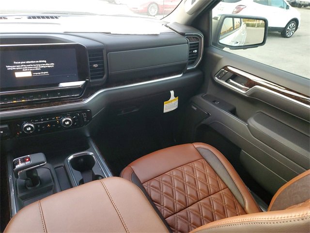 New 2025 GMC Sierra 1500 Elevation w/ Elevation Premium Package image 17