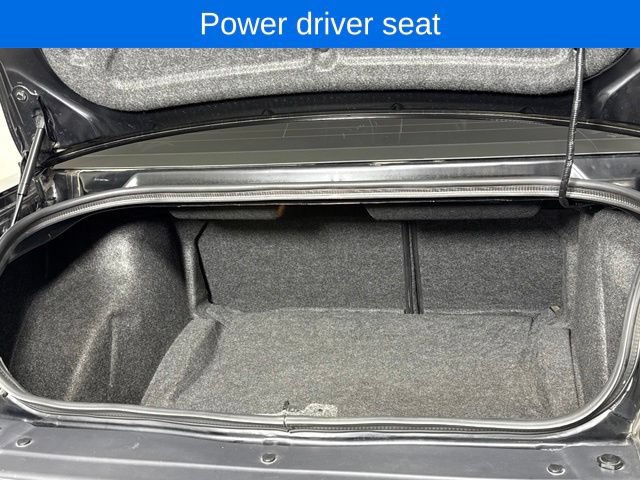 Used 2015 Dodge Challenger R/T w/ Quick Order Package 28B R/T RWD image 15