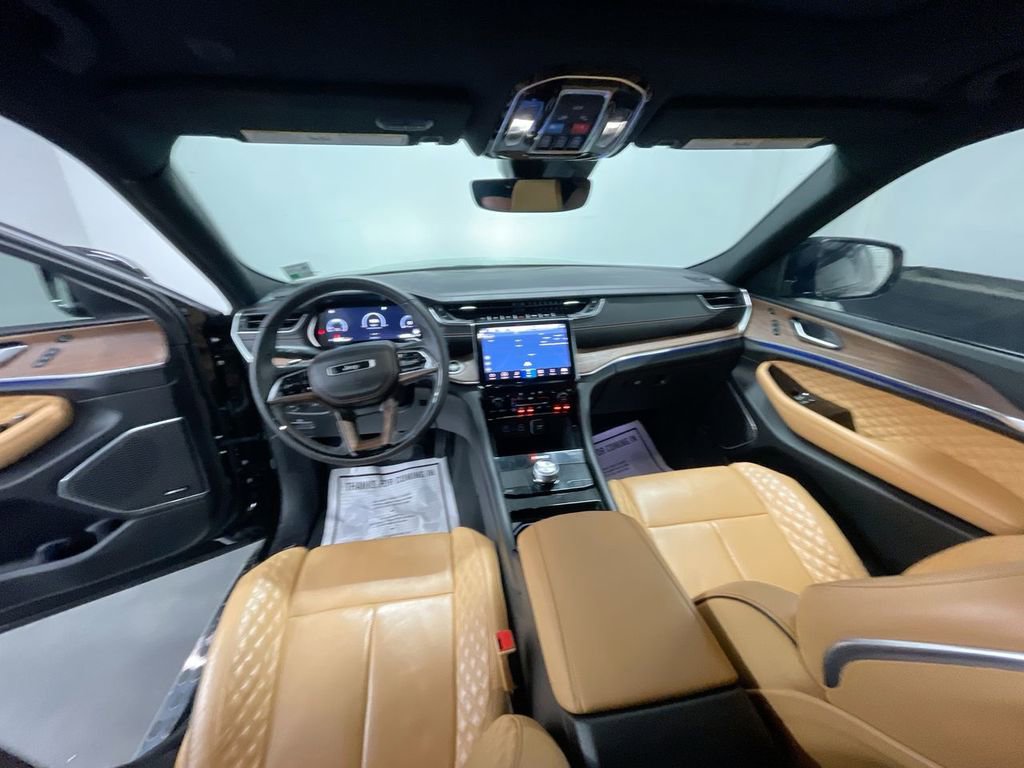 Used 2022 Jeep Grand Cherokee Summit image 21