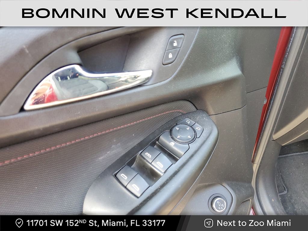 Used 2022 Chevrolet TrailBlazer RS w/ Sun and Liftgate Package image 23