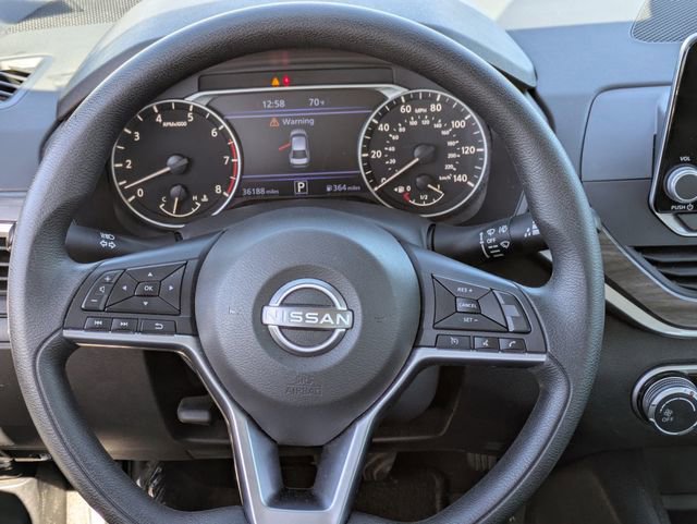 Used 2025 Nissan Altima 2.5 SV image 17
