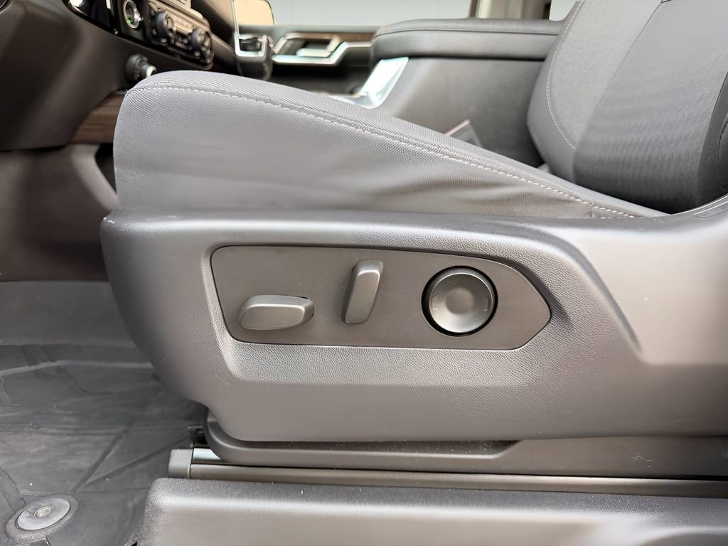 Used 2023 Chevrolet Silverado 1500 RST w/ Z71 Off-Road Package image 16