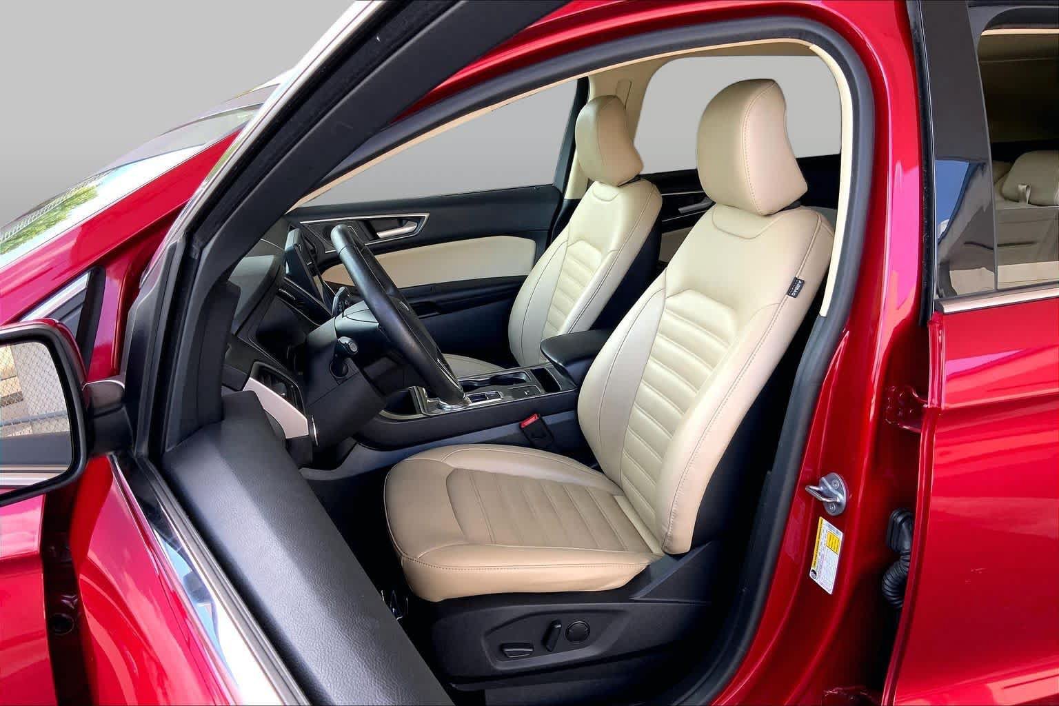 Used 2024 Ford Edge SEL AWD/4WD image 8