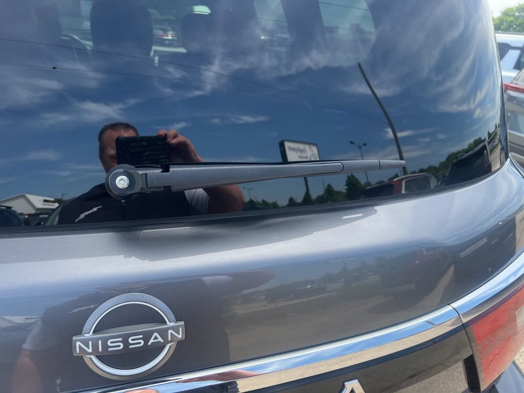 Certified 2023 Nissan Armada SV w/ Cargo Package AWD/4WD image 31