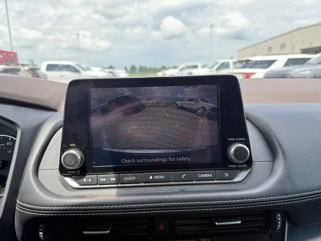 Used 2022 Nissan Rogue SV FWD image 14