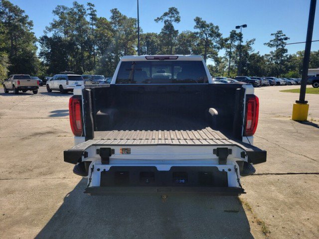 Used 2023 GMC Sierra 1500 AT4 w/ AT4 Premium Package AWD/4WD image 8