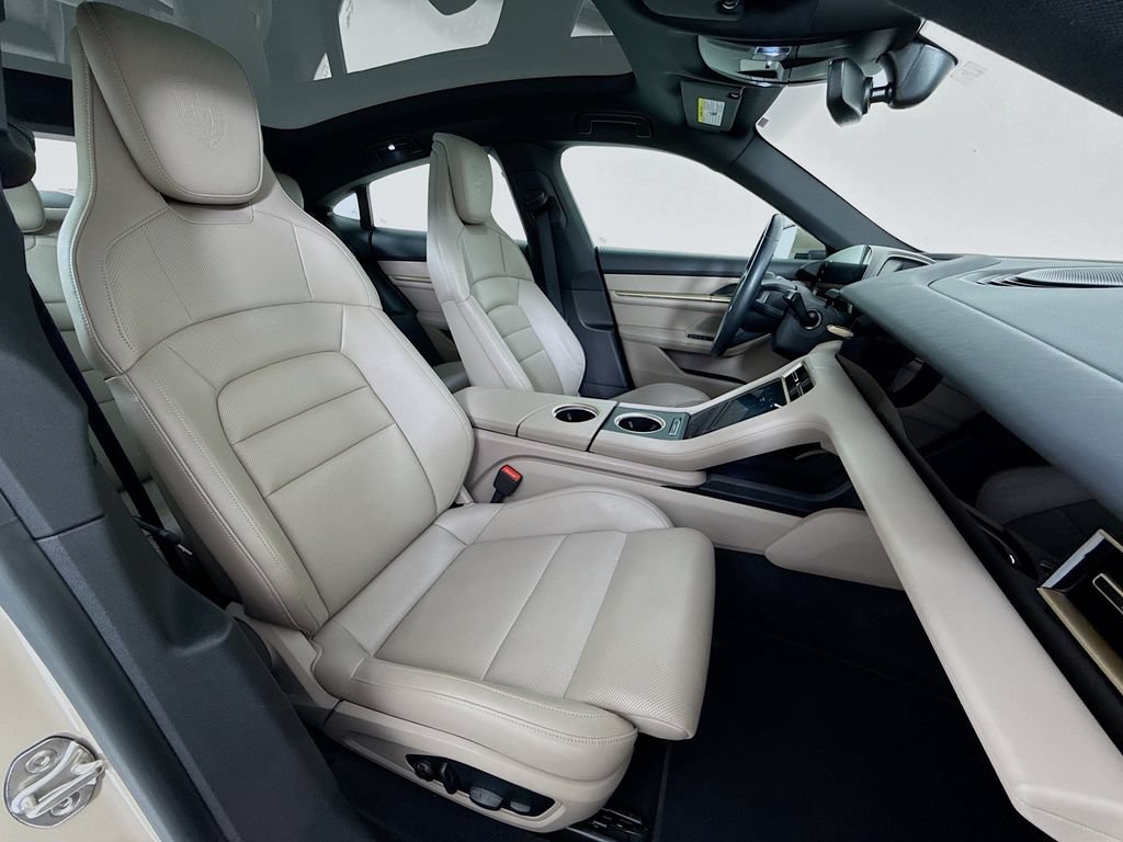 Certified 2024 Porsche Taycan RWD image 29