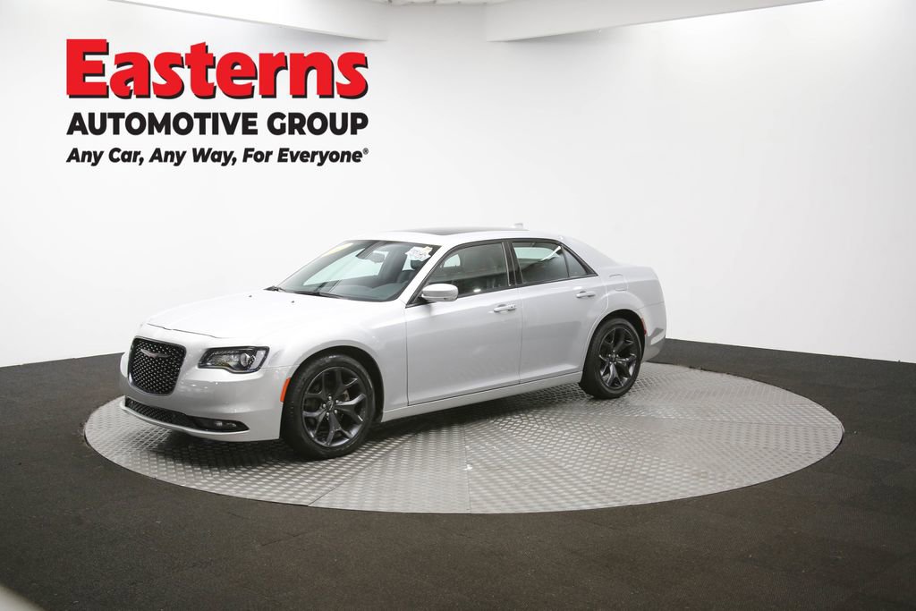 Used 2023 Chrysler 300 S image 61
