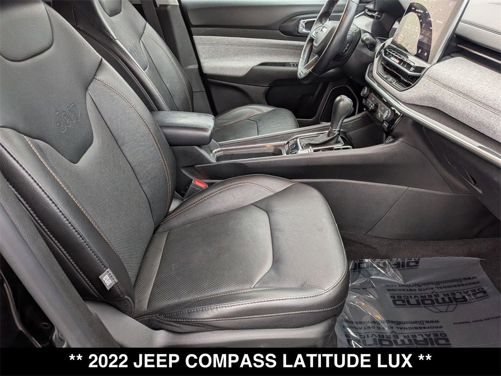 Used 2022 Jeep Compass Latitude image 27