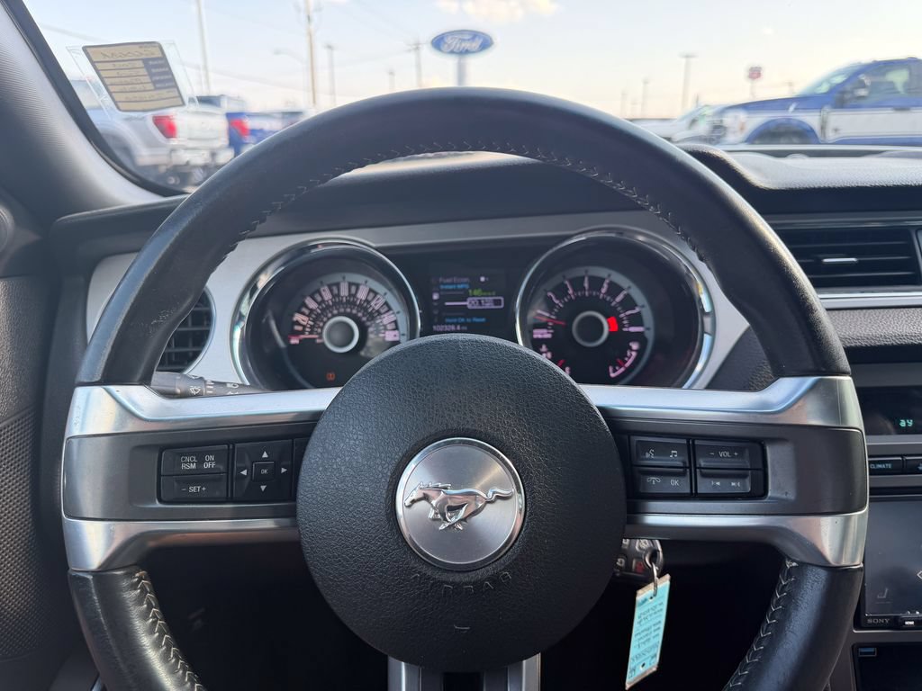 Used 2013 Ford Mustang Premium w/ V6 Performance Pkg RWD image 26