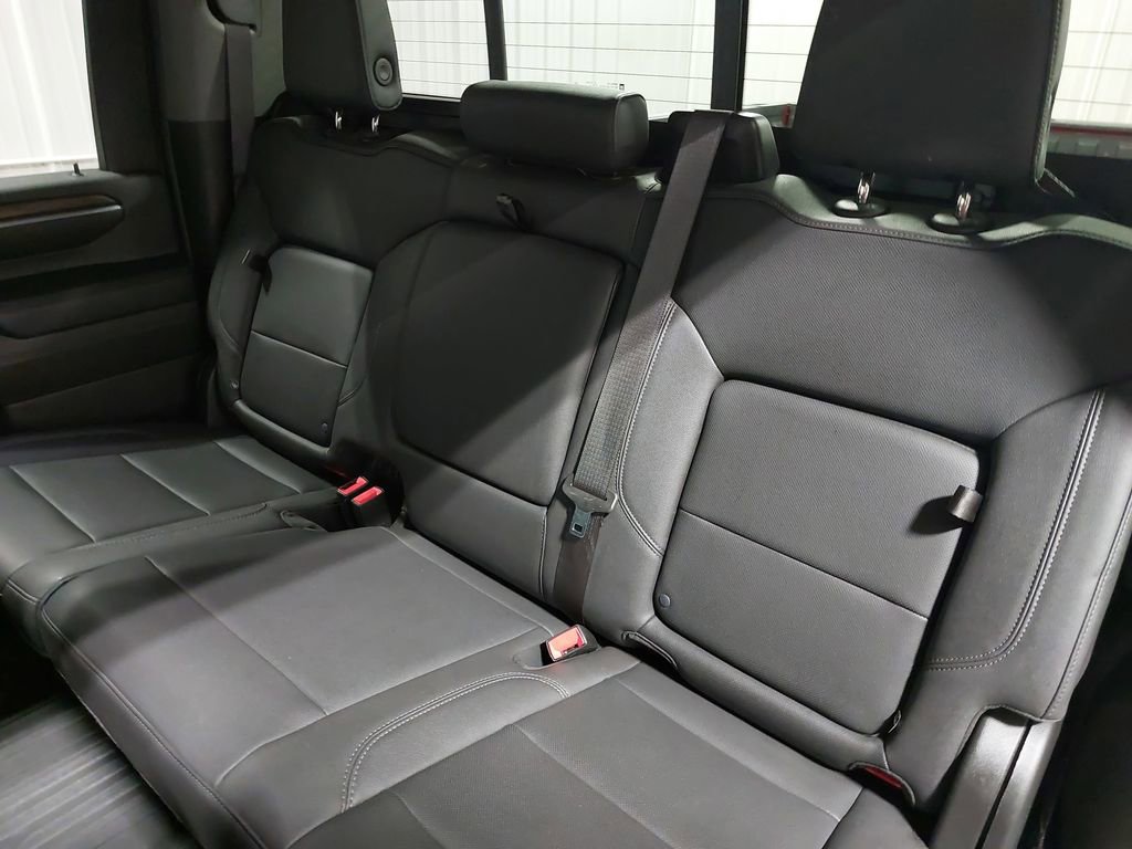 Used 2024 GMC Sierra 2500 SLT w/ SLT Convenience Package image 15