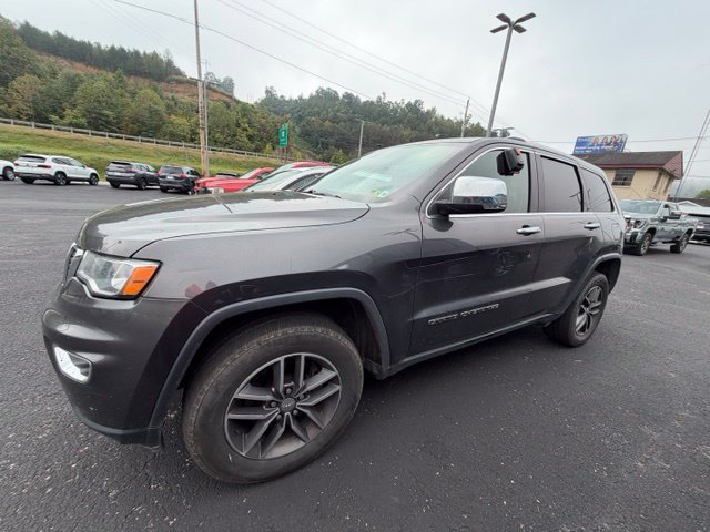 Used 2017 Jeep Grand Cherokee Limited AWD/4WD image 4