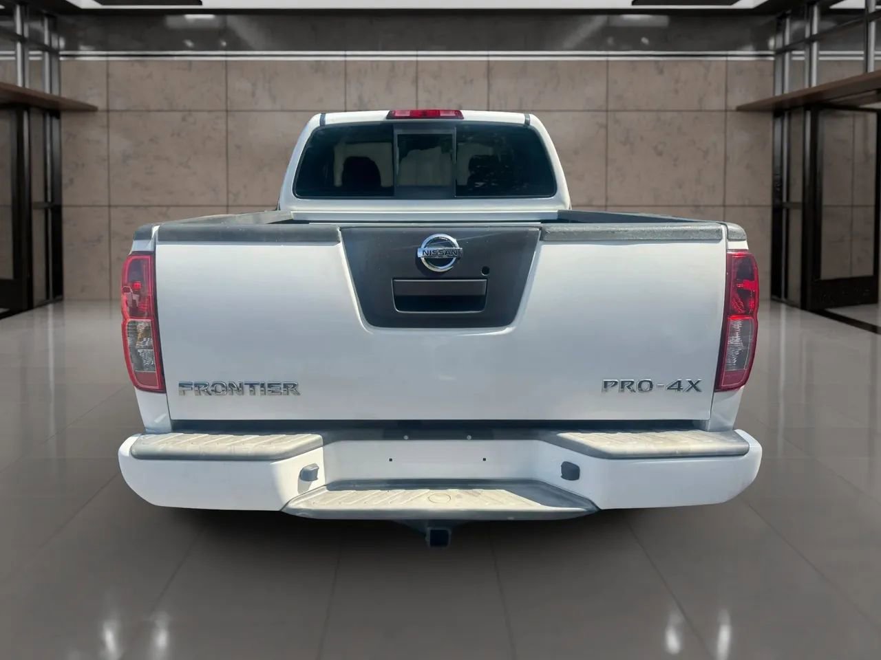 Used 2012 Nissan Frontier PRO-4X AWD/4WD image 5