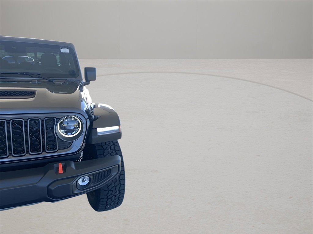 New 2025 Jeep Gladiator Mojave w/ Convenience Group image 4