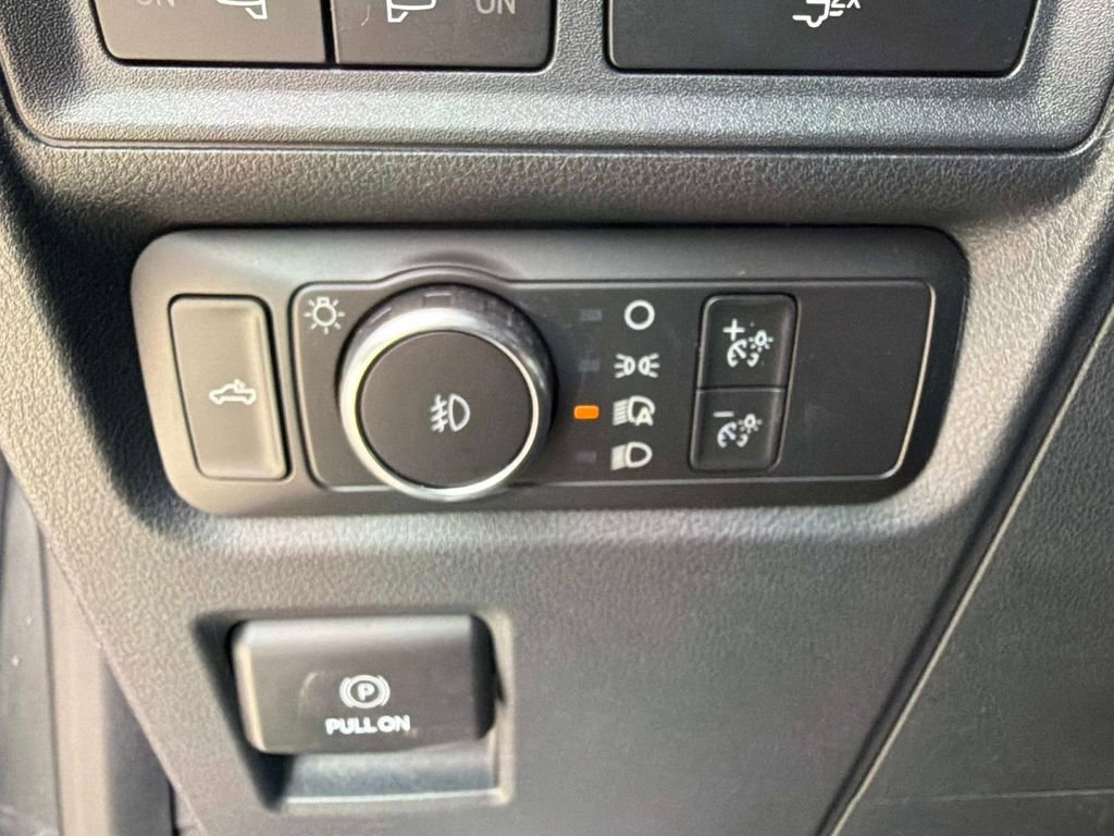 Used 2022 Ford F150 XLT w/ Equipment Group 302A High AWD/4WD image 32