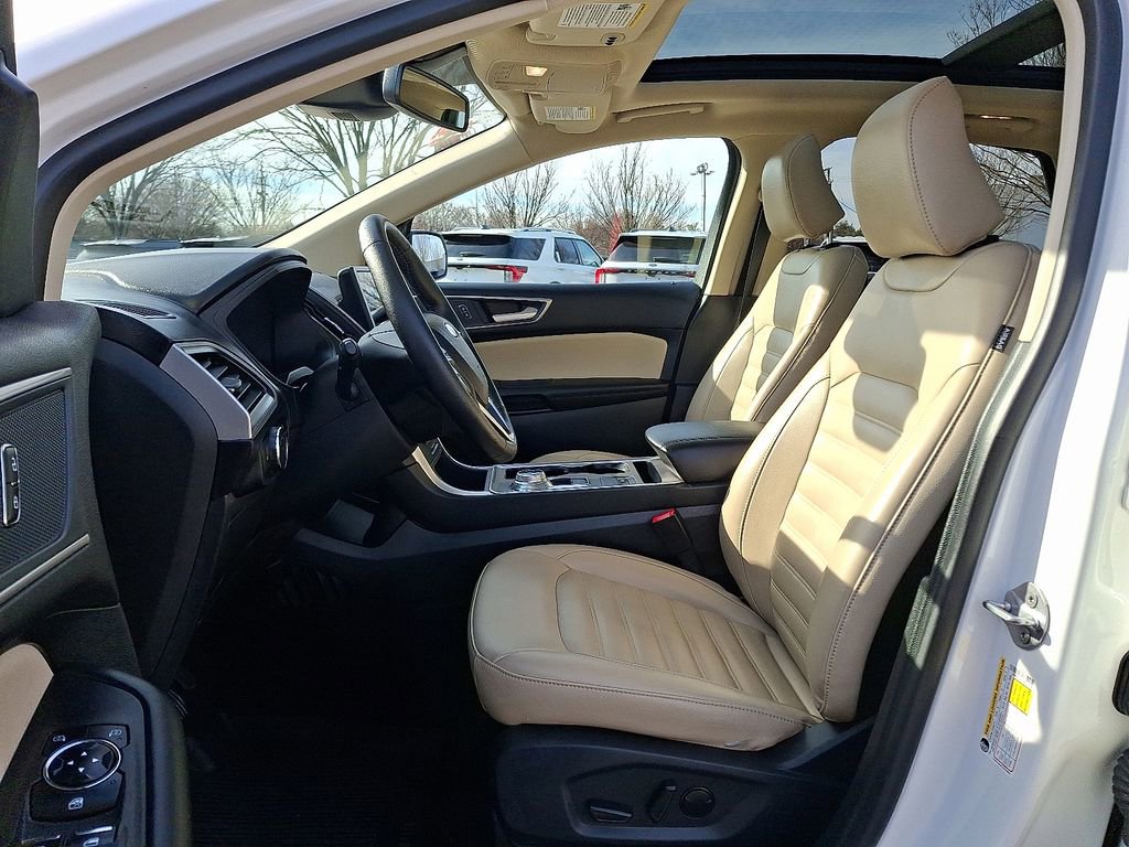 Used 2024 Ford Edge SEL w/ Convenience Package image 15