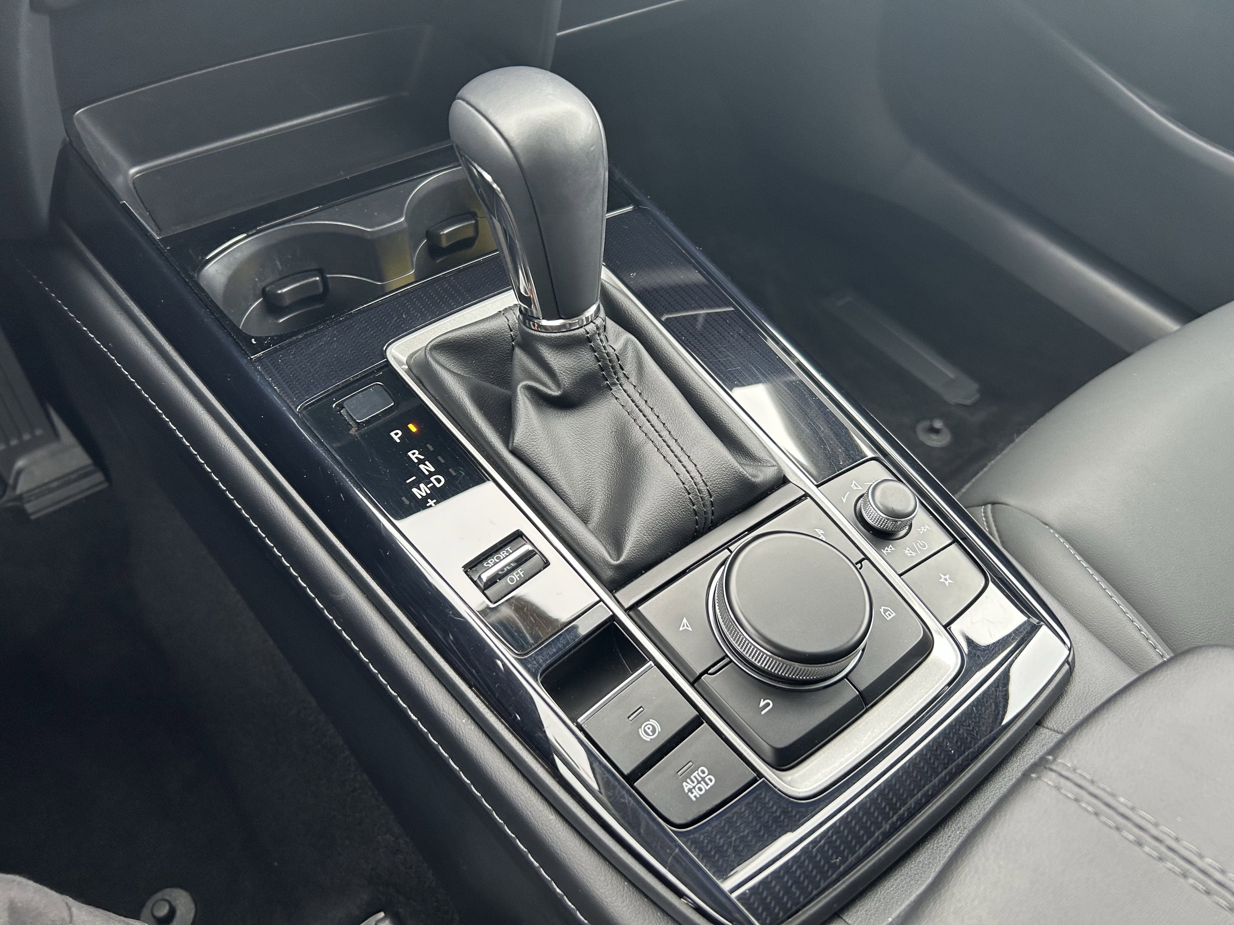 Certified 2025 MAZDA CX-30 AWD 2.5 S w/ Select Sport Pkg image 16