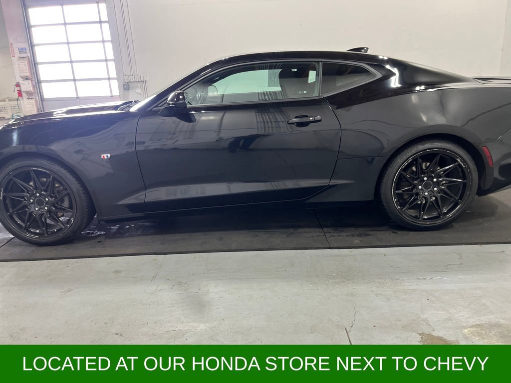 Used 2021 Chevrolet Camaro LT w/ RS Package image 4