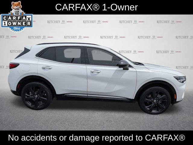 Certified 2022 Buick Envision Essence w/ Technology Package II FWD image 3