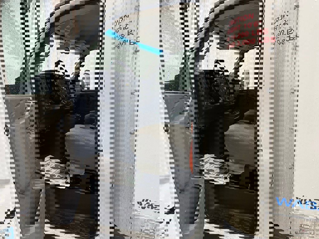 Used 2022 Chevrolet Express 3500 w/ Power Convenience Package image 10