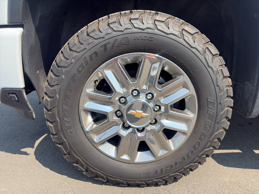 Used 2024 Chevrolet Silverado 3500 High Country w/ High Country Premium Package AWD/4WD image 24