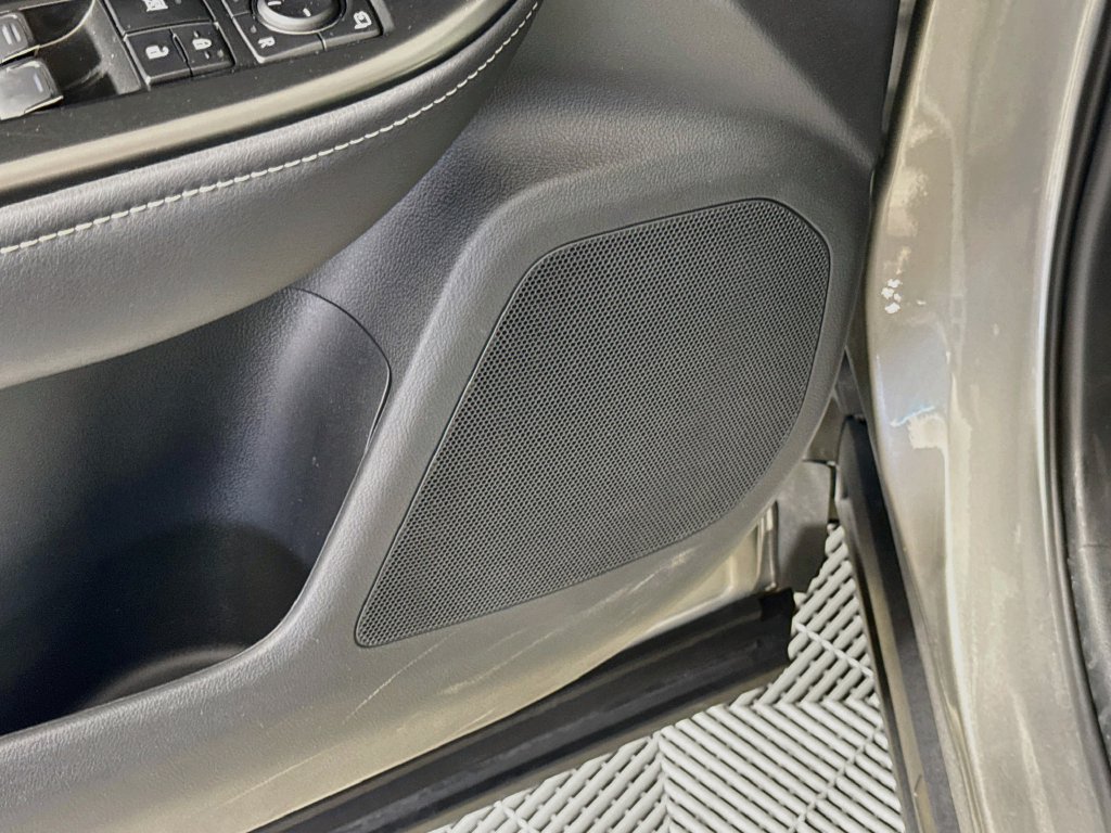 Certified 2025 Lexus NX 250 FWD w/ Accessory Package (Z1) image 19