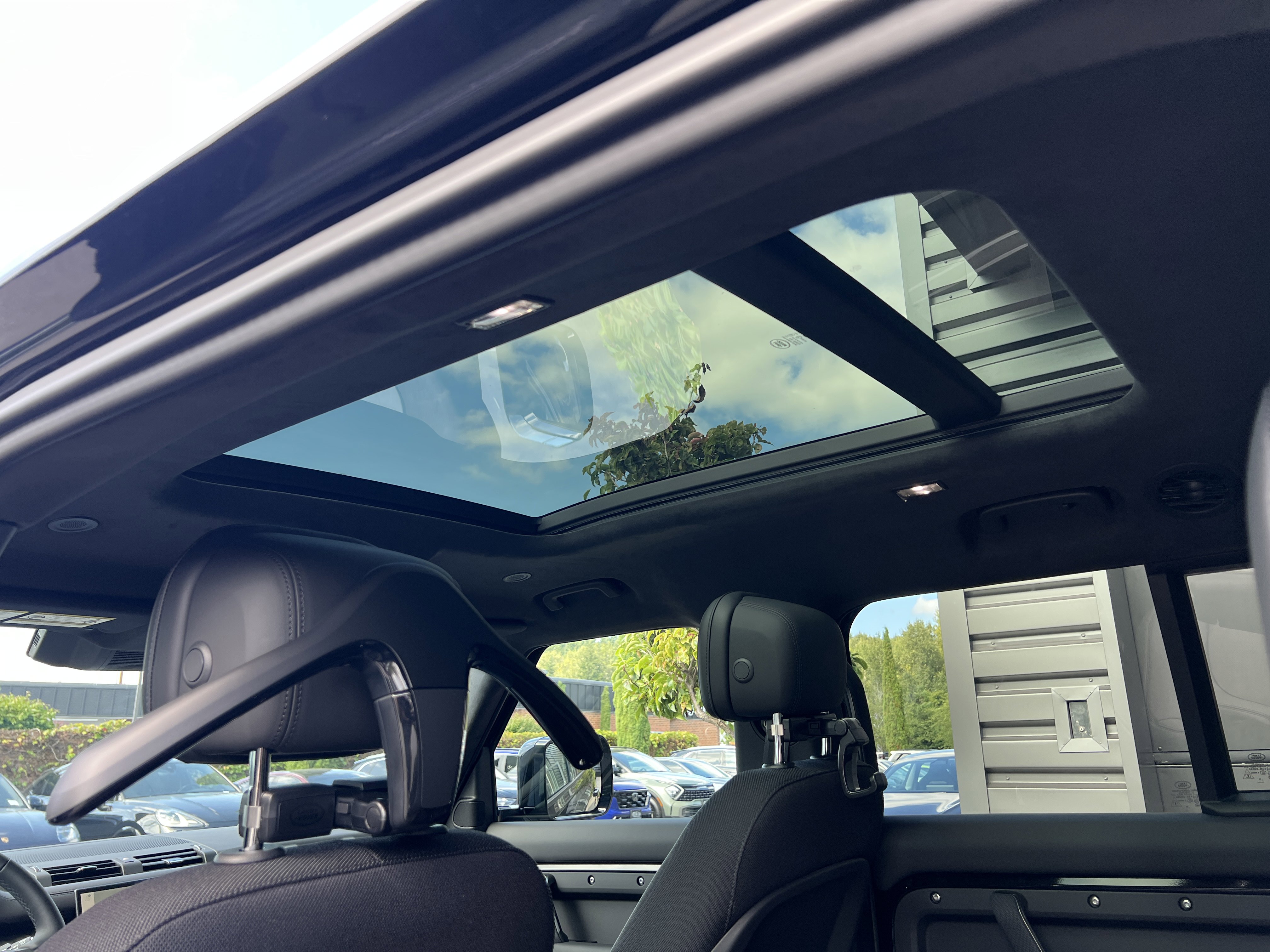 New 2025 Land Rover Defender 130 V8 image 18