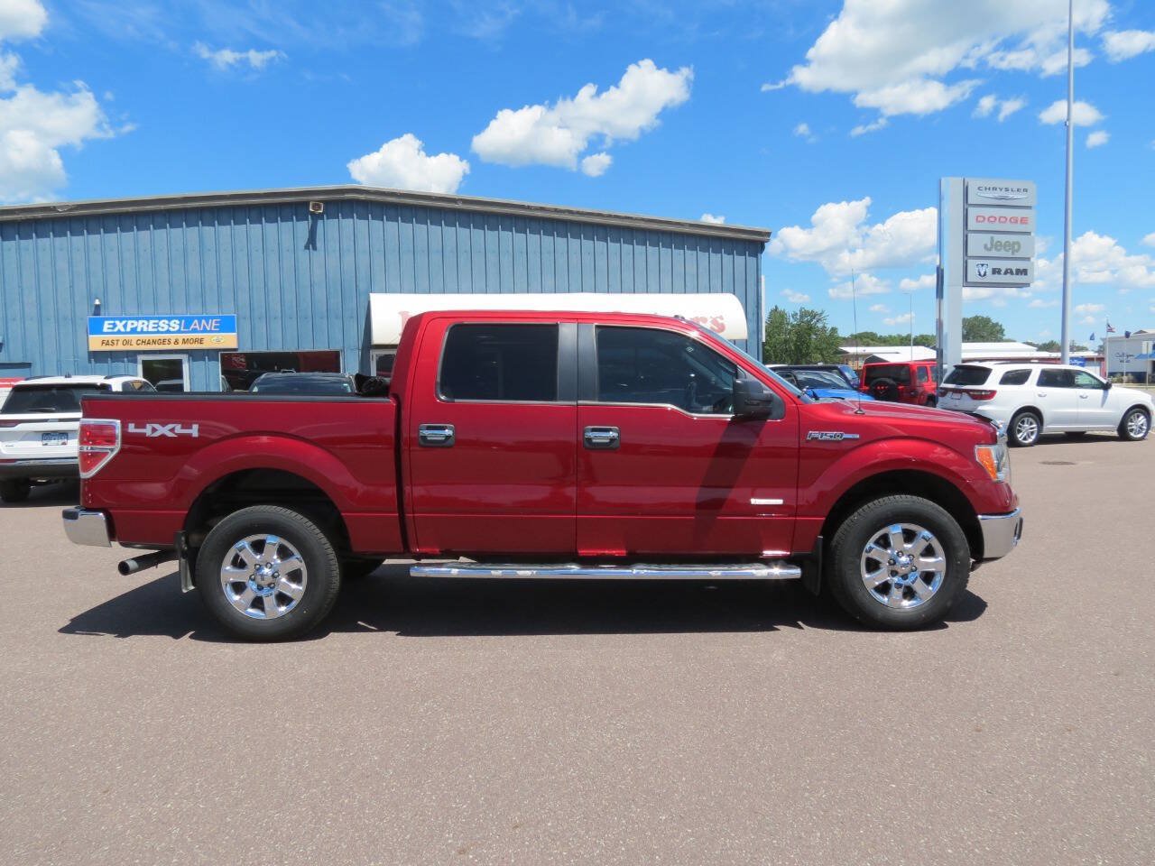 Used 2014 Ford F150 XLT w/ XLT Chrome Package AWD/4WD image 1