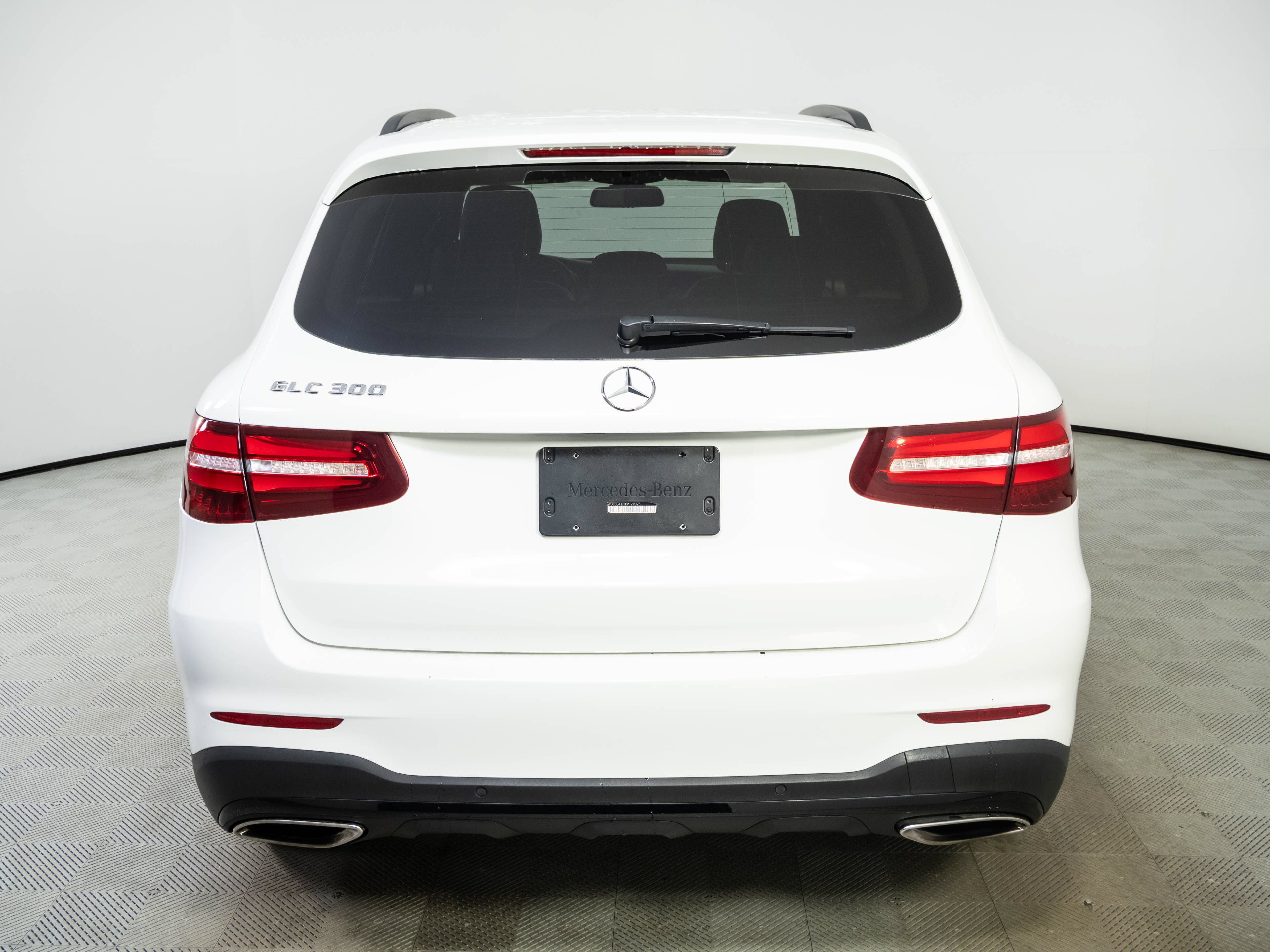 Used 2019 Mercedes-Benz GLC 300 image 27