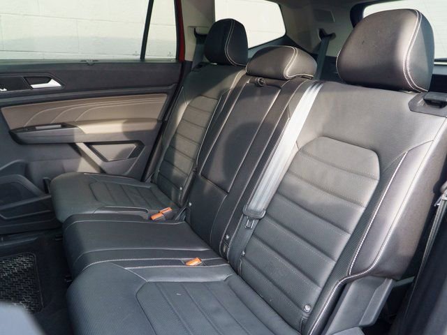 Used 2023 Volkswagen Atlas SEL Premium image 18