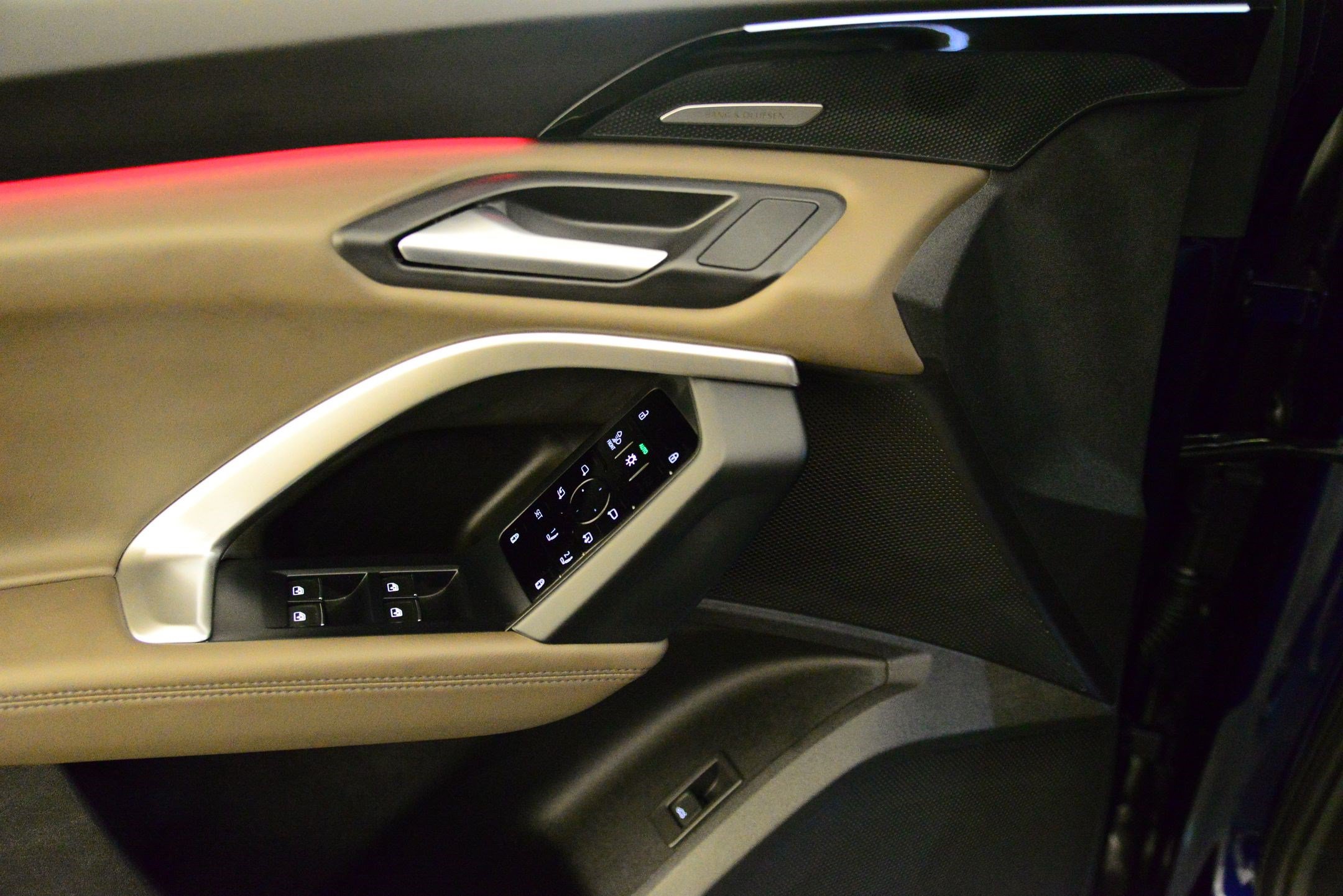 New 2025 Audi Q5 Premium AWD/4WD image 9