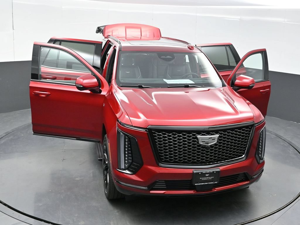 New 2026 Cadillac Escalade Platinum Sport w/ LPO, ONYX Package AWD/4WD image 42