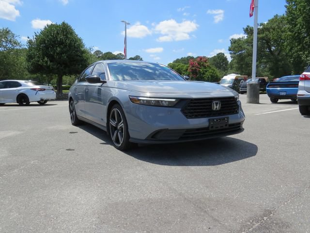 Used 2024 Honda Accord Sport image 7