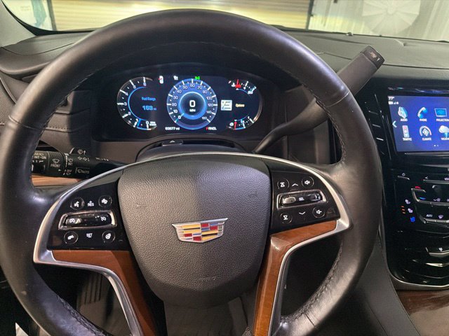 Used 2017 Cadillac Escalade Premium Luxury RWD image 31