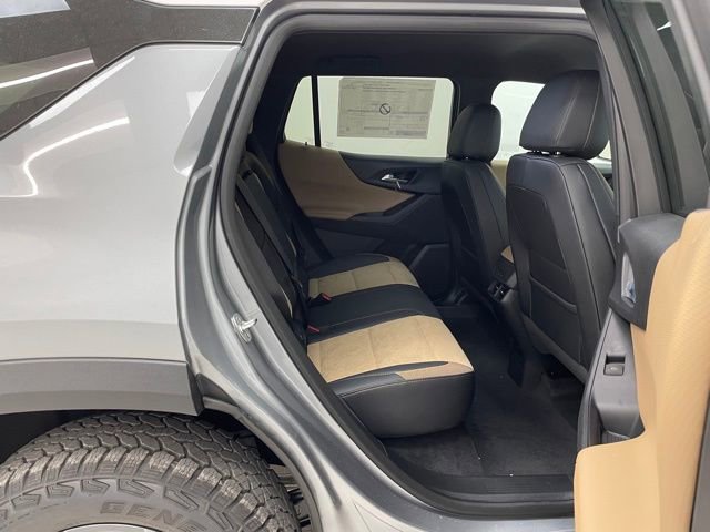 New 2025 Chevrolet Equinox ACTIV w/ Safety and Technology Package image 13