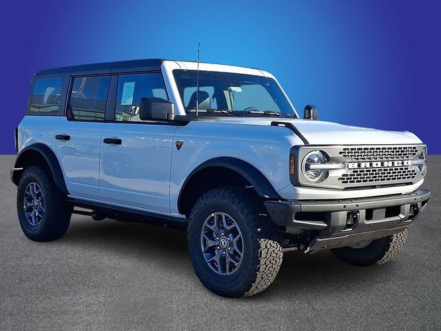 New 2025 Ford Bronco Badlands image 2