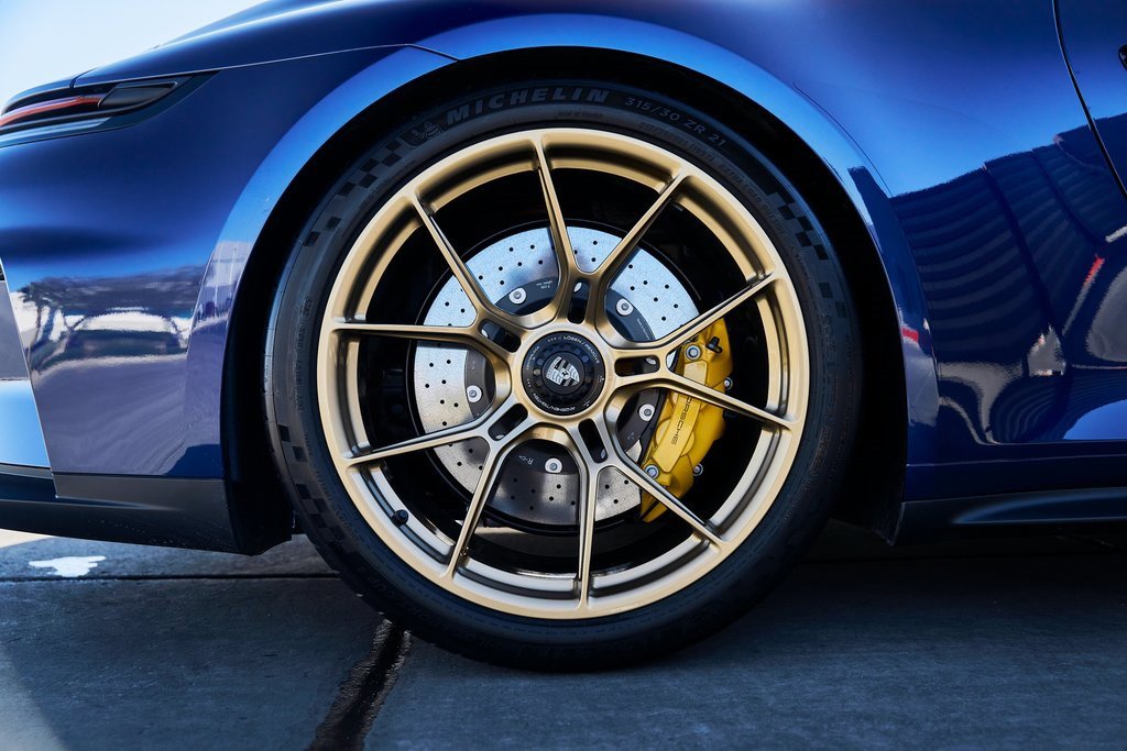 Used 2025 Porsche 911 GT3 w/ Chrono Package image 26