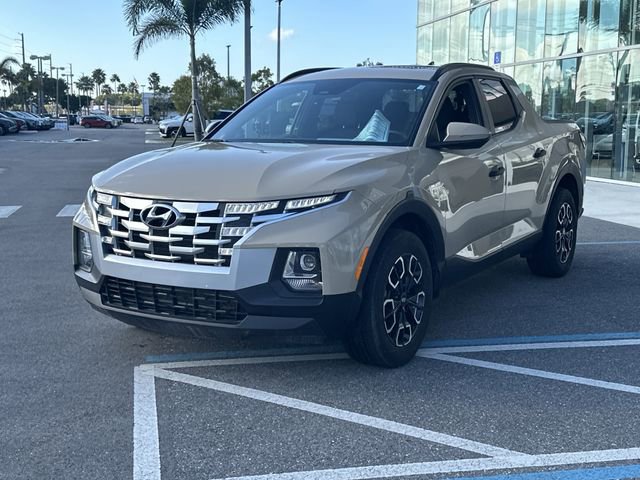 Used 2023 Hyundai Santa Cruz SEL w/ Activity Package image 3