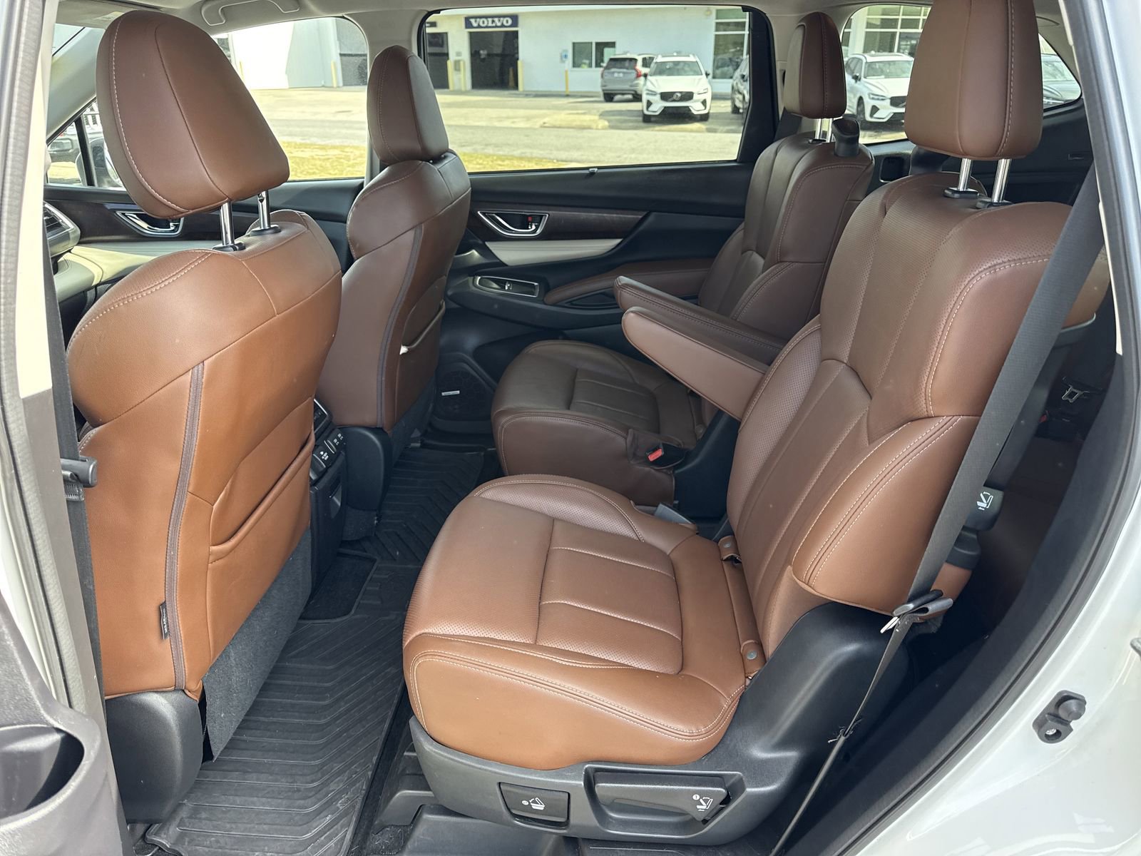 Used 2019 Subaru Ascent Touring AWD/4WD image 10