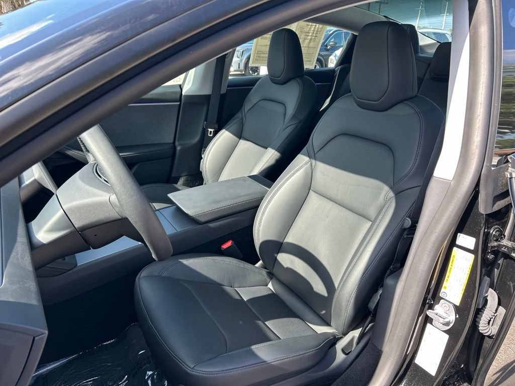 Used 2025 Tesla Model 3 RWD image 19