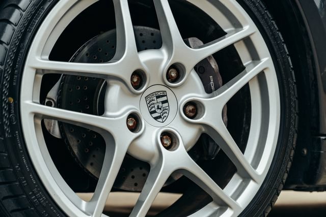 Used 2011 Porsche Boxster RWD image 3