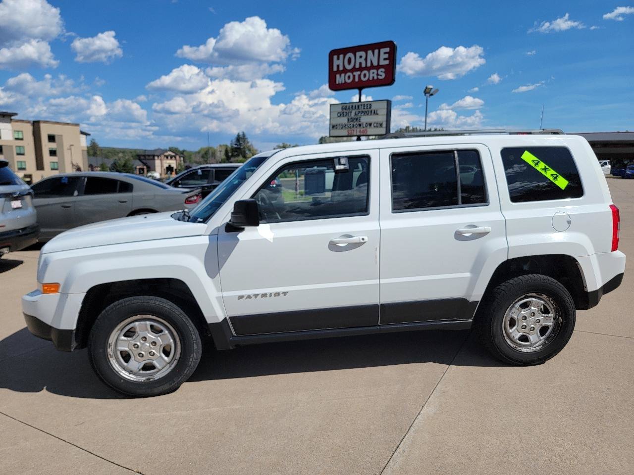 Used 2016 Jeep Patriot Sport w/ Power Value Group AWD/4WD image 9