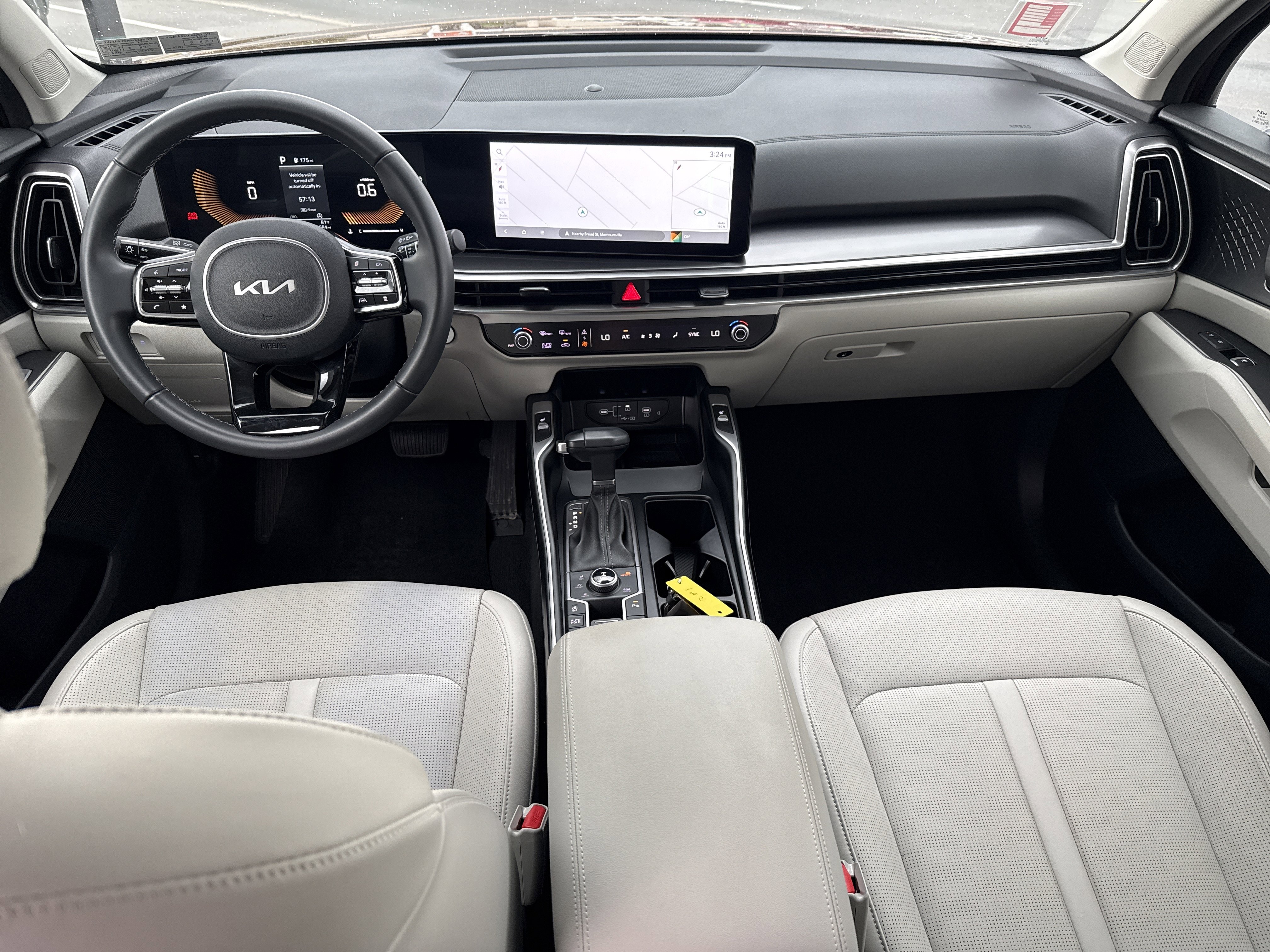 Certified 2024 Kia Sorento S AWD/4WD image 15