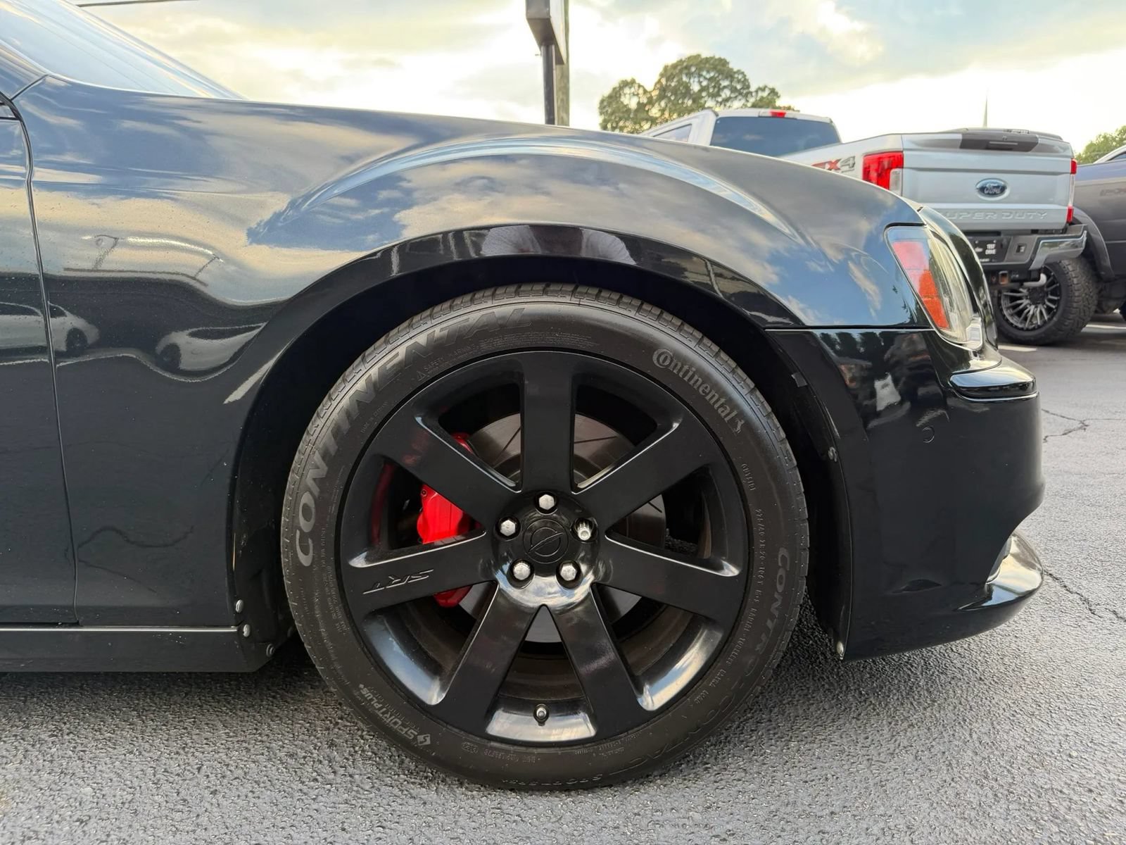 Used 2014 Chrysler 300 SRT8 w/ Leather Interior Group RWD image 32